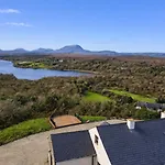 5br House By Travel Lets Homes Donegal With Sweeping & Hill Views Semesterbostad