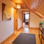 5br House By Travel Lets Homes Donegal With Sweeping & Hill Views Semesterbostad Carrigart