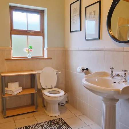 5 Bedroom House By Travel Lets Homes Donegal With Sweeping & Hill Views Prázdninový dům *