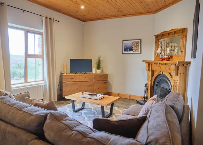 5br House By Travel Lets Homes Donegal With Sweeping & Hill Views Carrigart