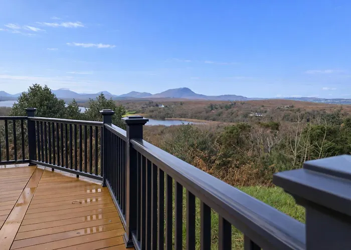 Casa de Férias 5br House By Travel Lets Homes Donegal With Sweeping & Hill Views *
