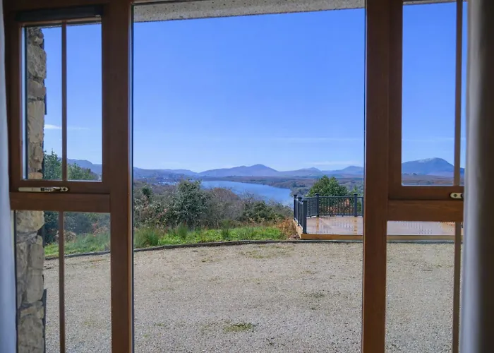 Casa de Férias 5br House By Travel Lets Homes Donegal With Sweeping & Hill Views